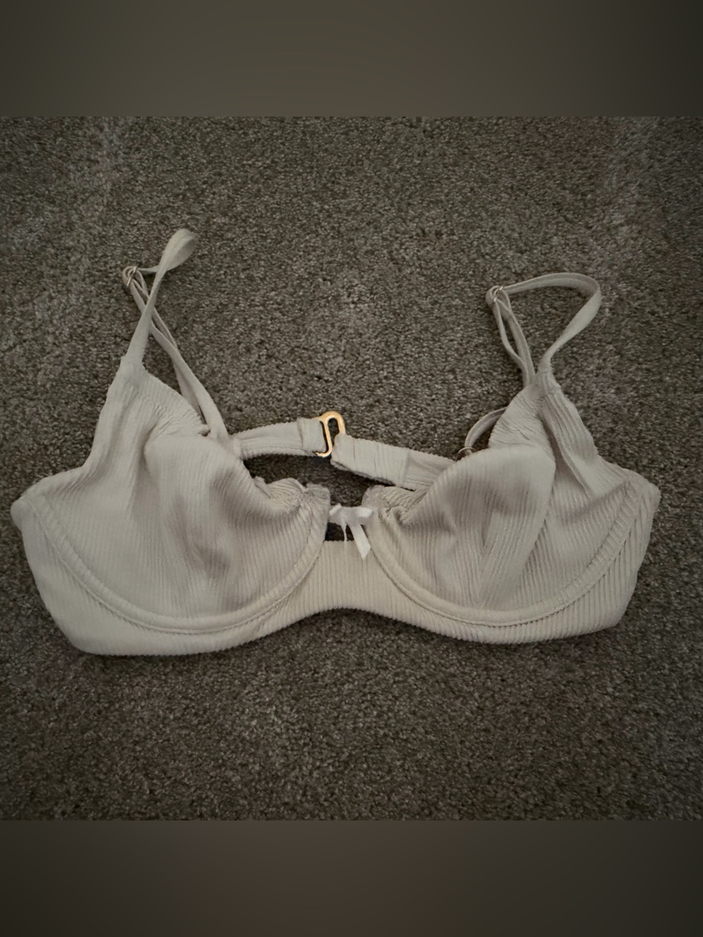 B Swim White Ribbed Underwire Bikini Top Size M